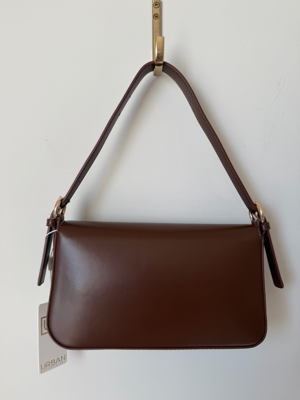 urban expressions dark brown leather flap shoulder bag - Picture 4 of 7